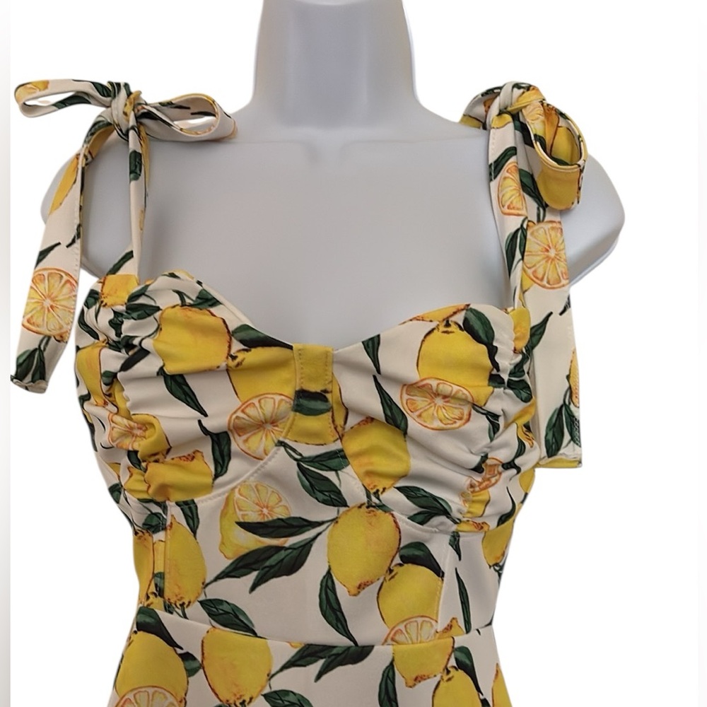 Misguided Lemon Print Petite NWOT mini skater dress with shoulder ties 6P - Picture 3 of 8